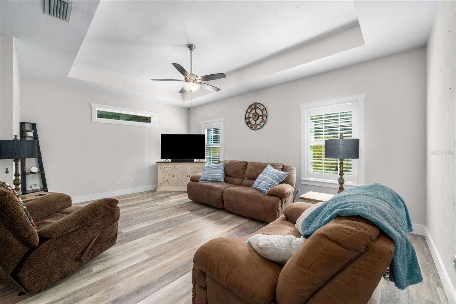 1691 Nw 121st Way Property Photo 5