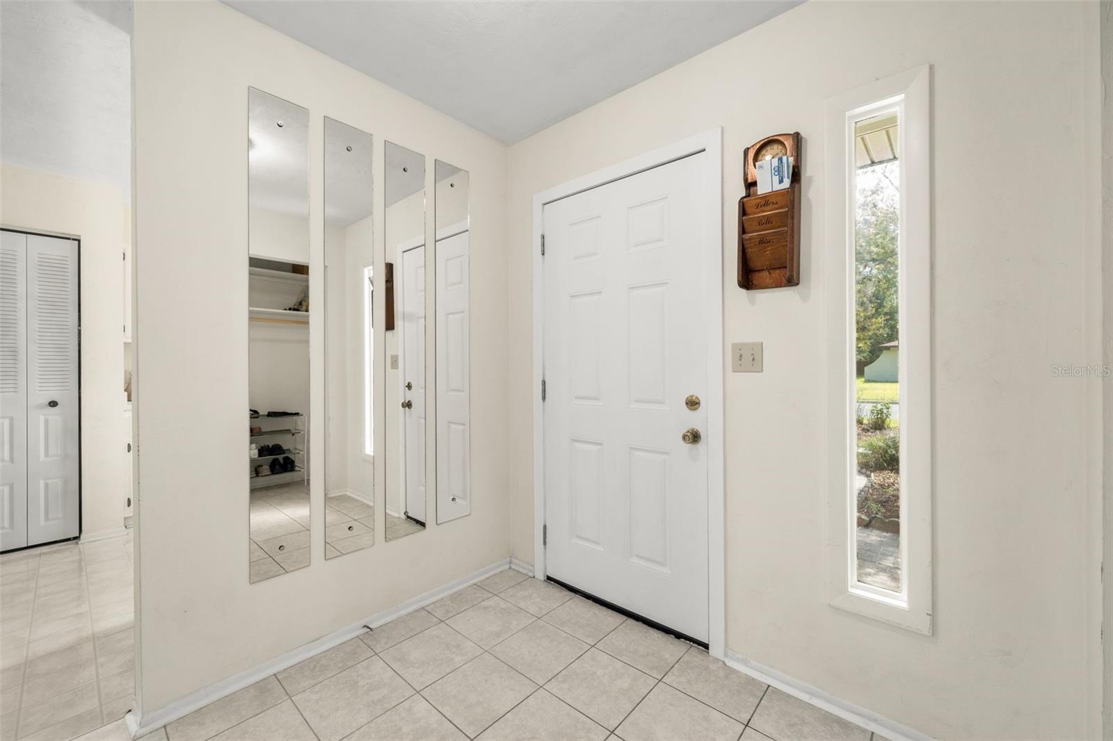 6704 Nw 33rd Ter Property Photo 4
