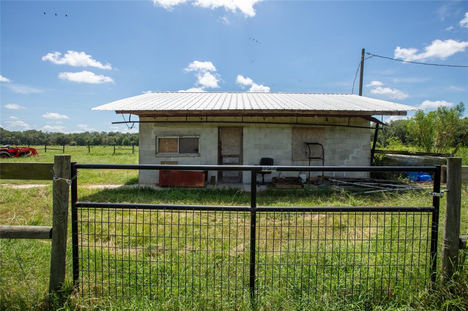 9284 Nw Cr 225 Property Photo 85