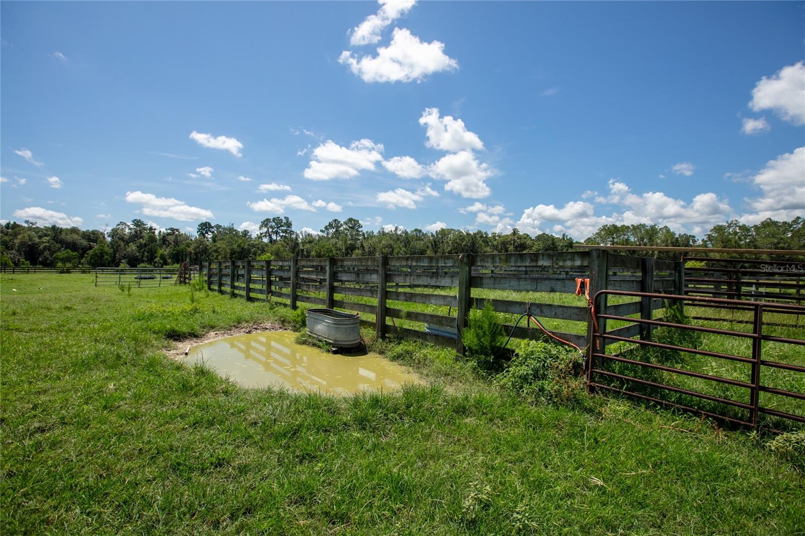 9284 Nw Cr 225 Property Photo 95