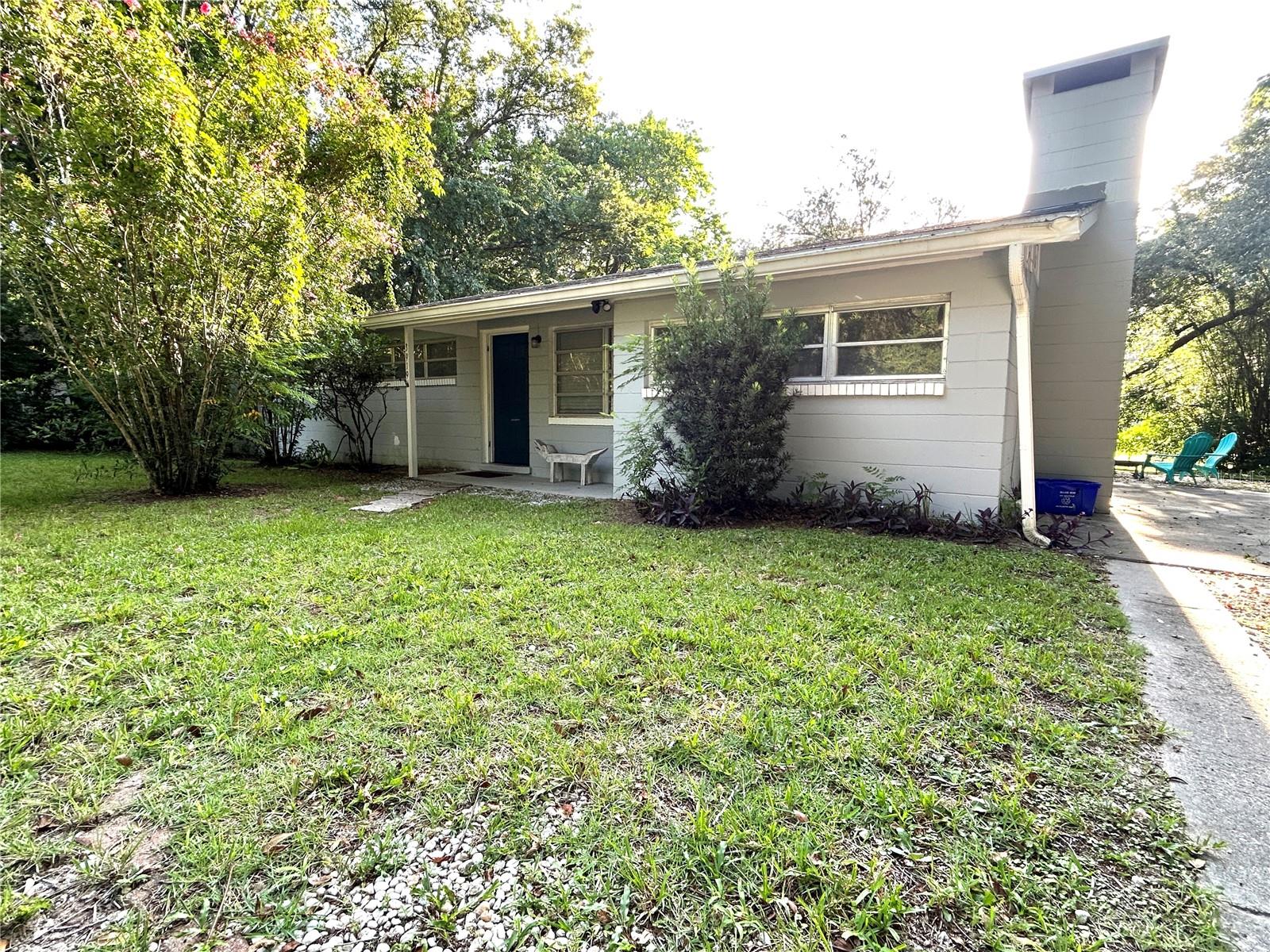 3919 Sw 21st St Property Photo 1