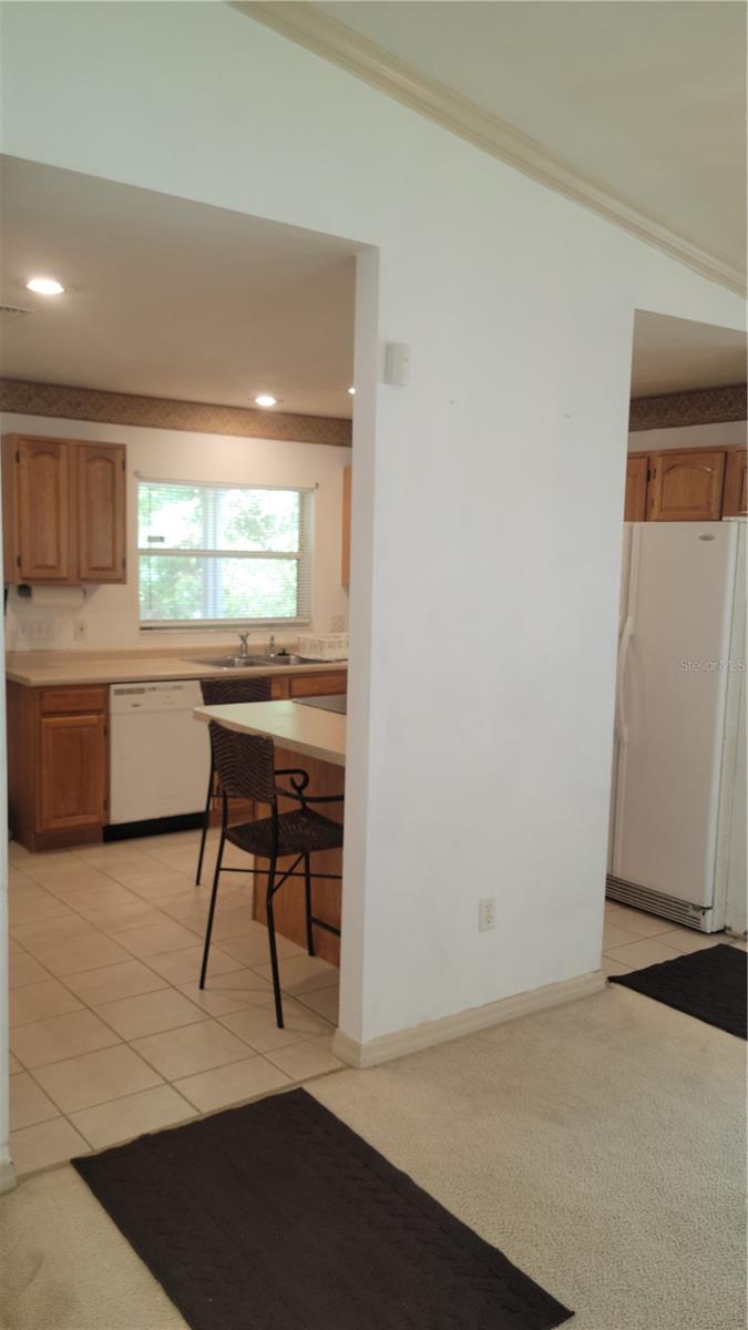 1517 Ne 40th Pl Property Photo 13