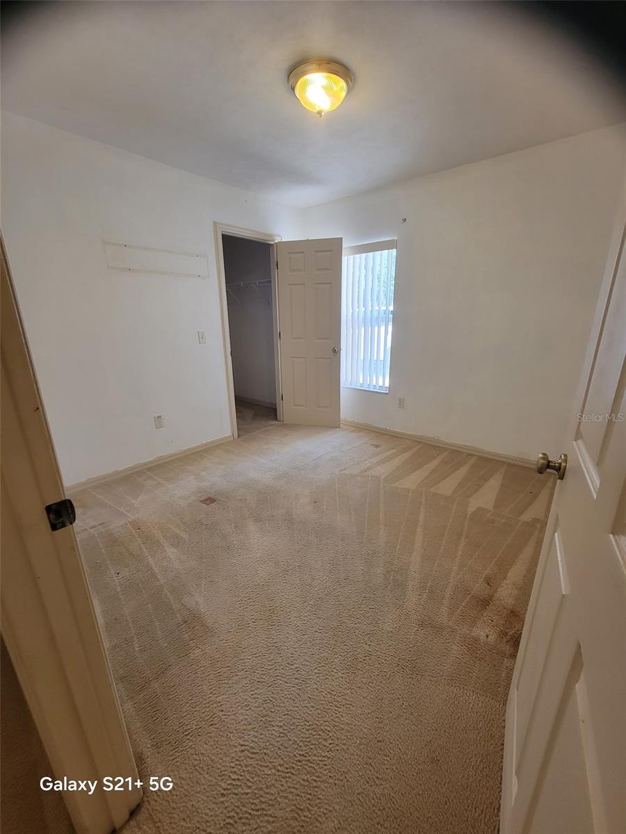 1517 Ne 40th Pl Property Photo 16