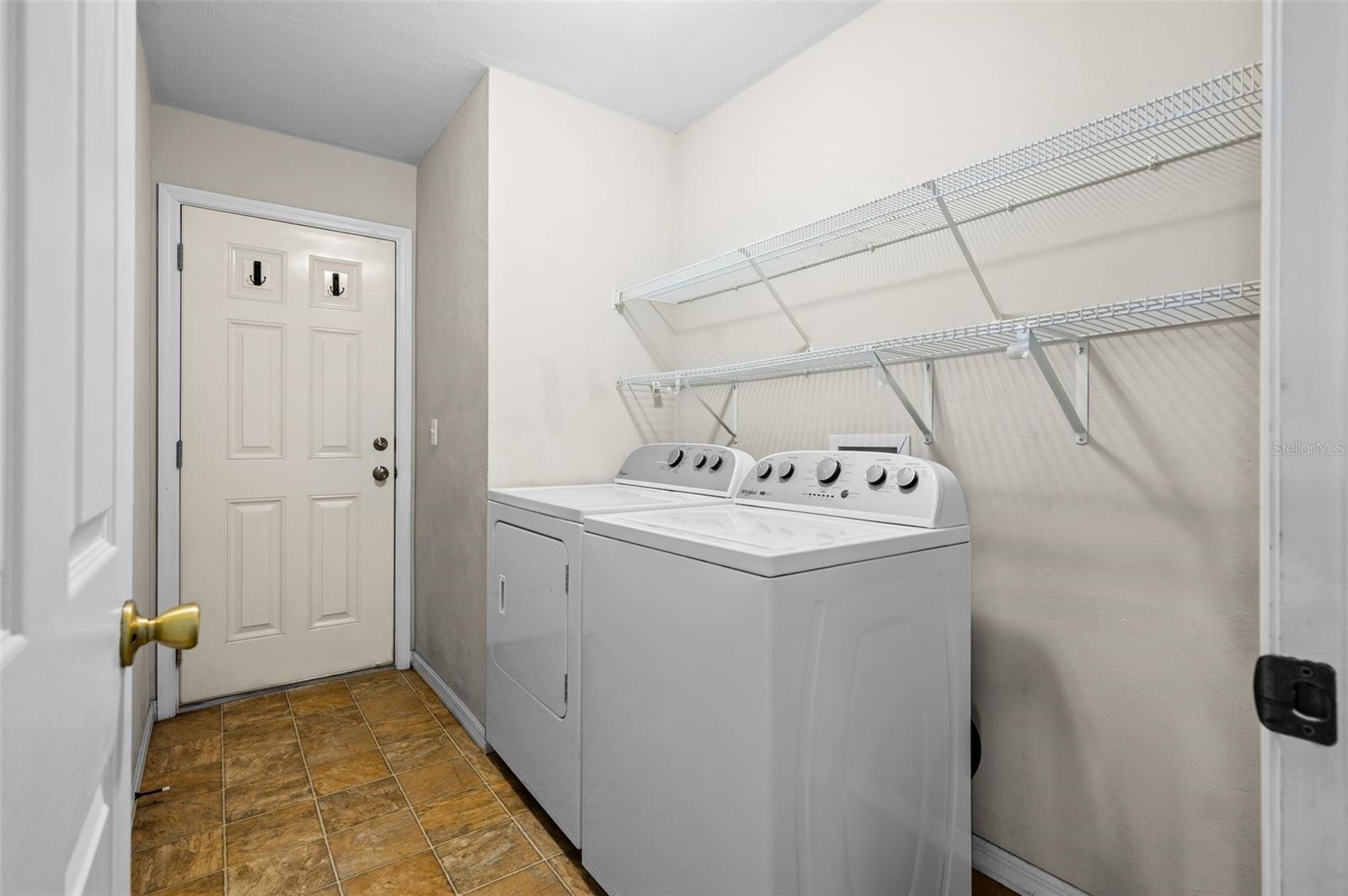 7652 Sw 85th Dr Property Photo 16