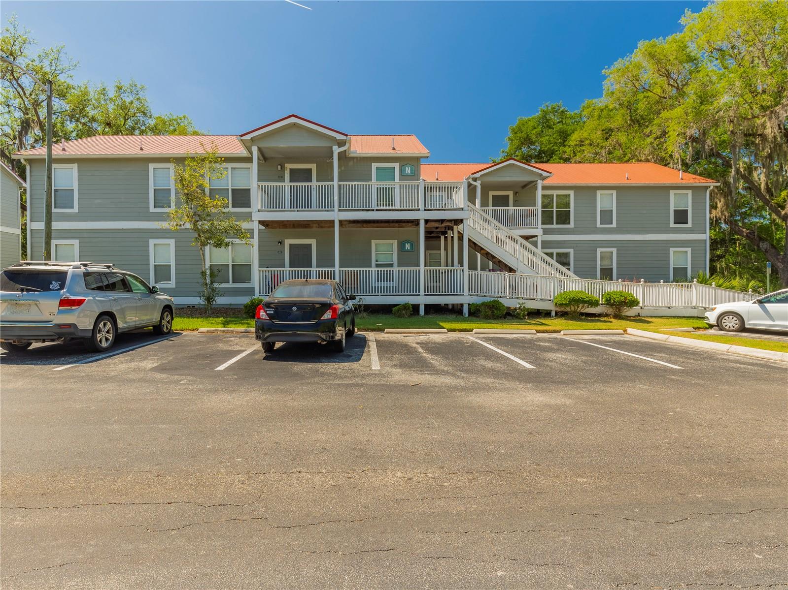 2905 SW ARCHER RD #4001 Property Photo 1