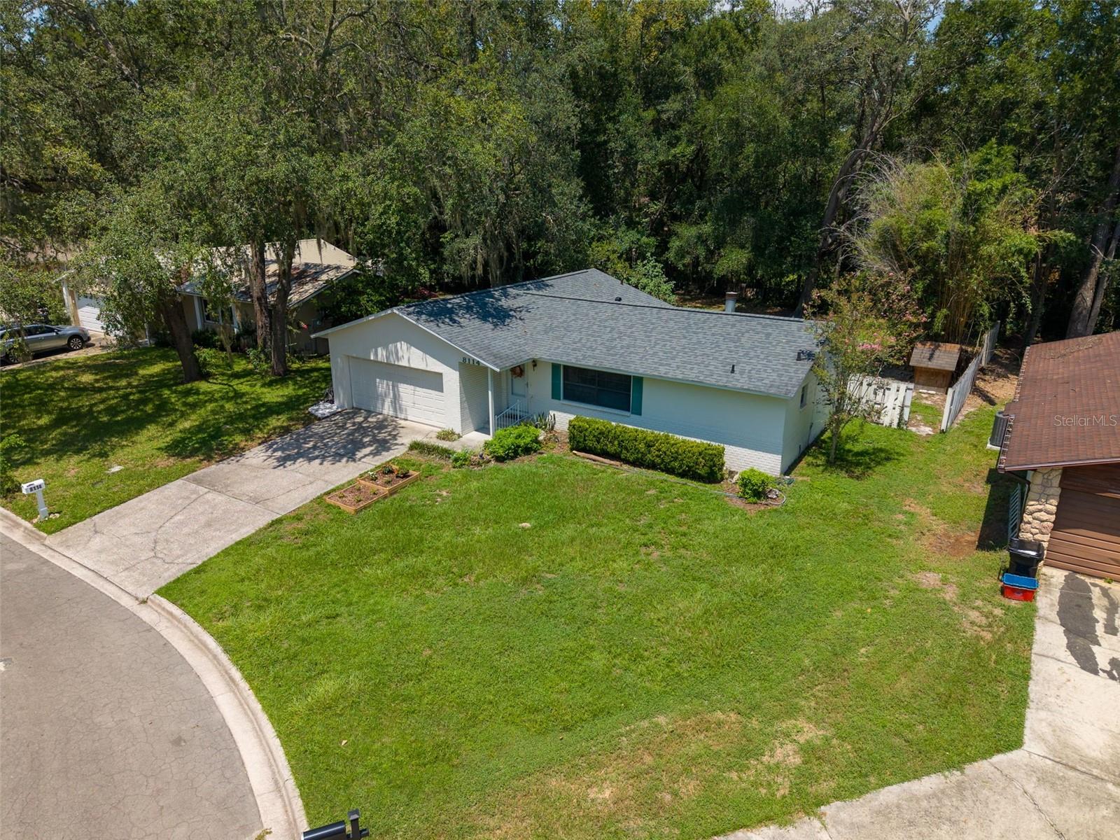 8114 Sw 12th Pl Property Photo 5