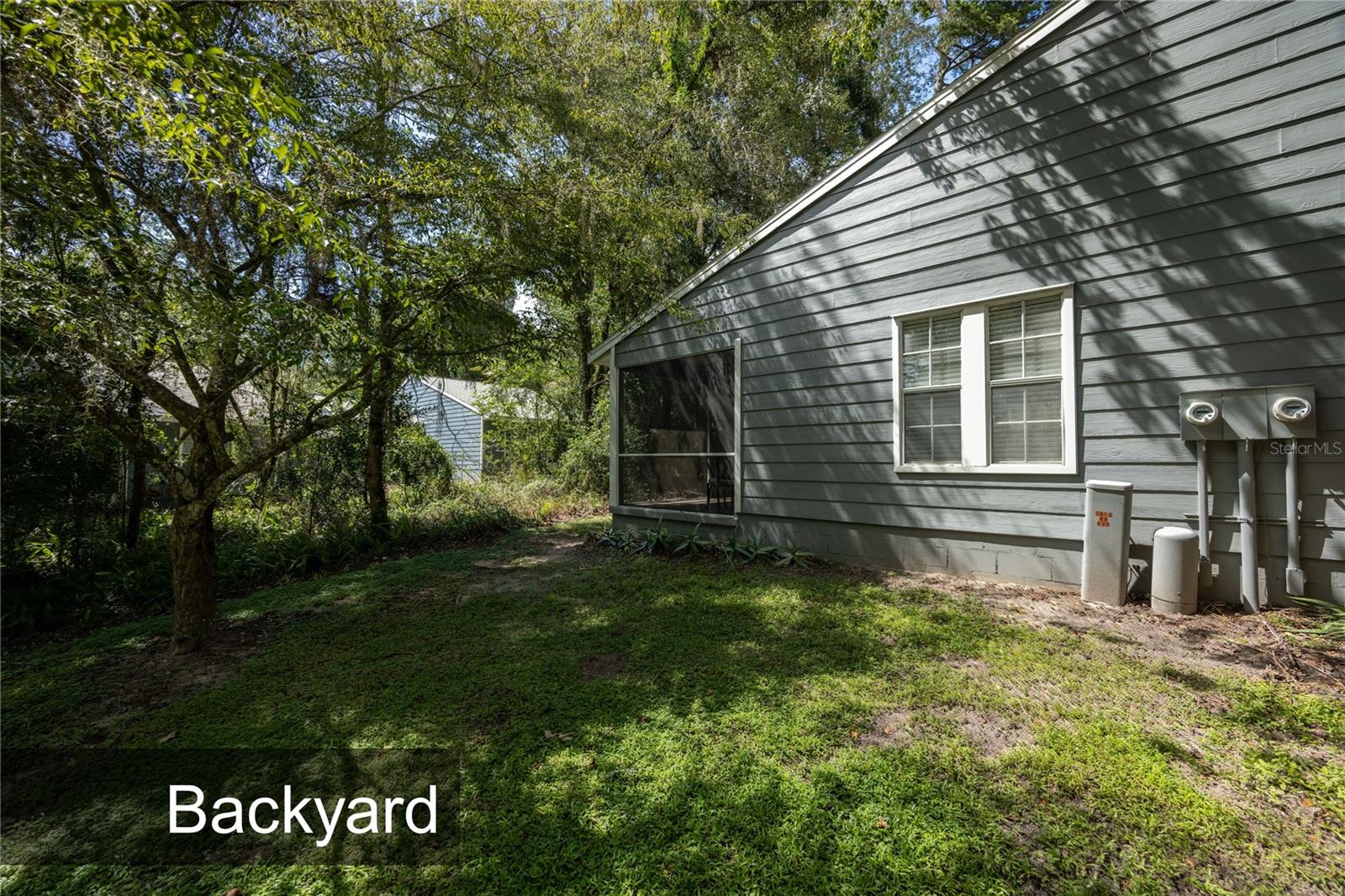 418 Nw 48th Blvd #610 Property Photo 29