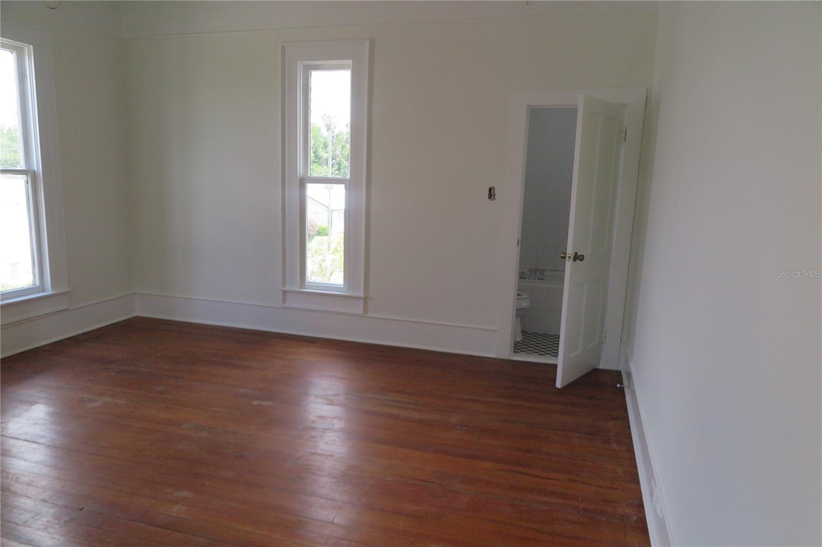 105 Se 1st Ave Property Photo 47