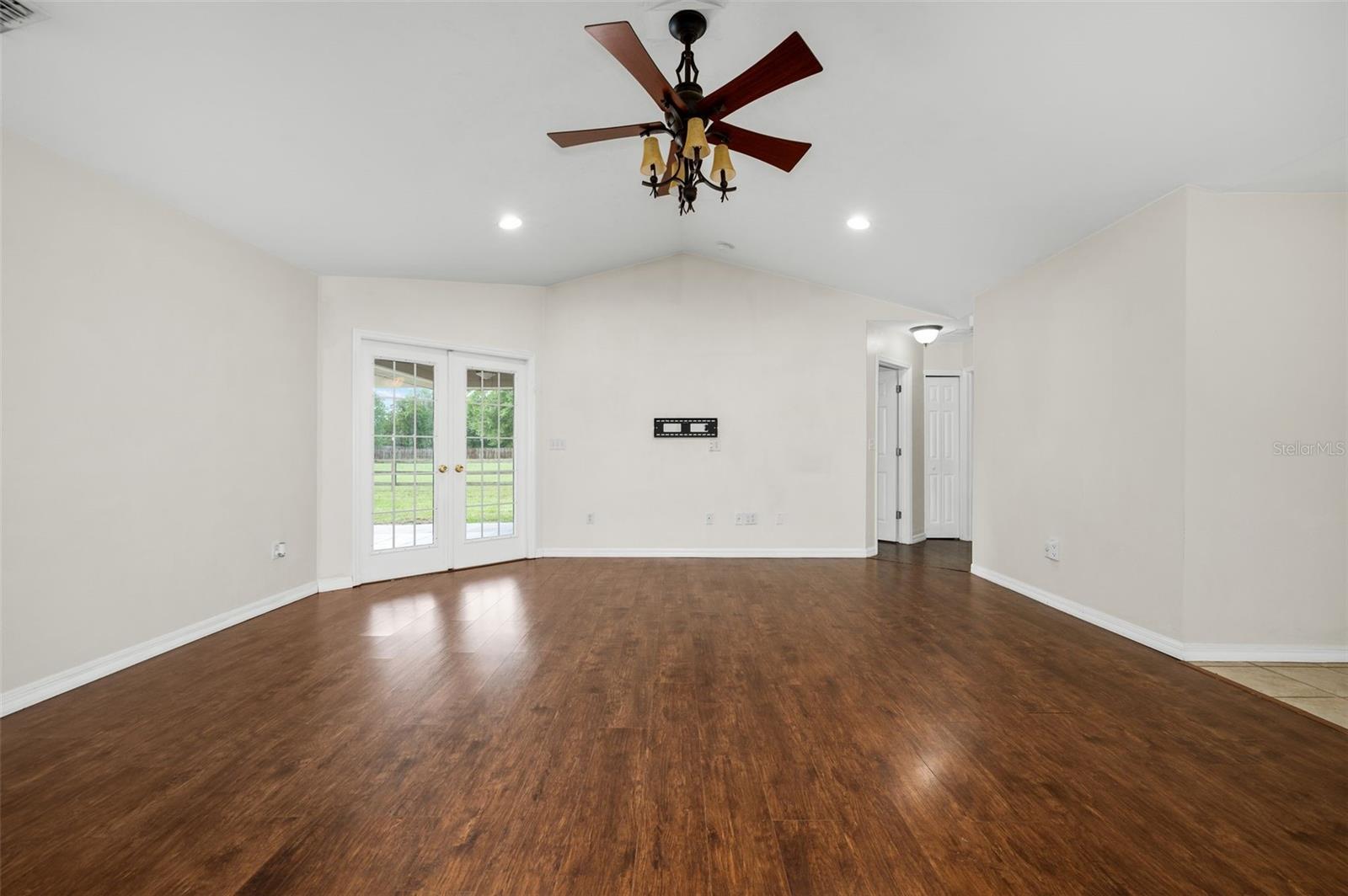 9445 Sw 96th Ter Property Photo 12