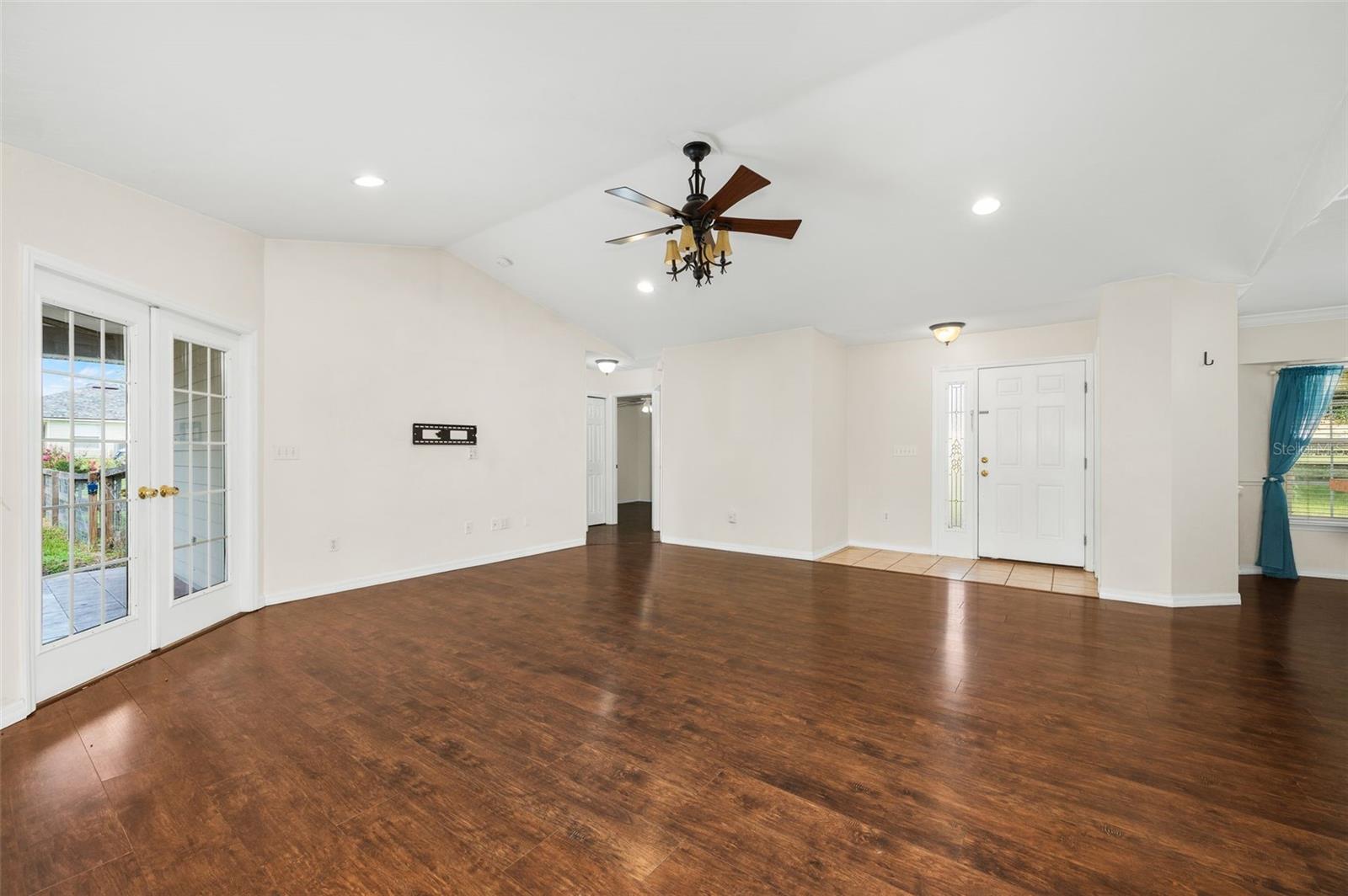 9445 Sw 96th Ter Property Photo 13
