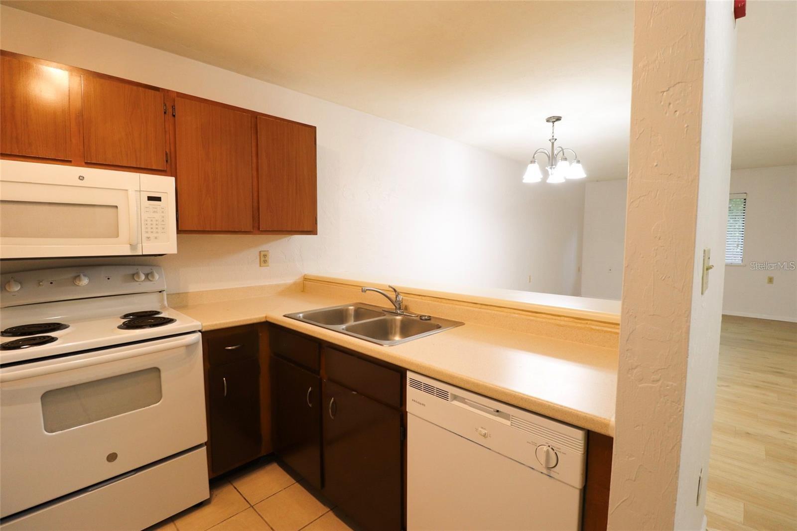 89 Se 16th Ave #p101 Property Photo 11