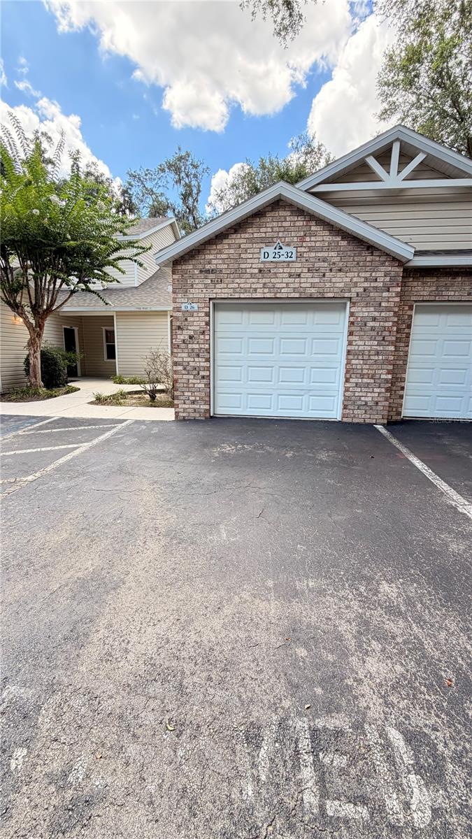 4700 Sw Archer Rd #26 Property Photo 2