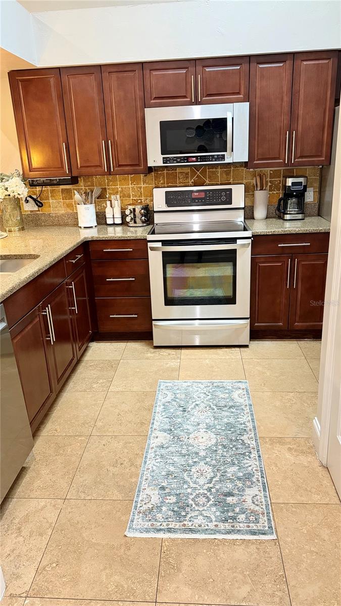 4700 Sw Archer Rd #26 Property Photo 8