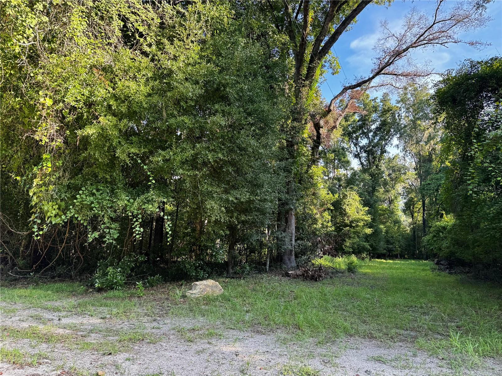 Sw Fox Pl #lots 38 & 39 Property Photo 1