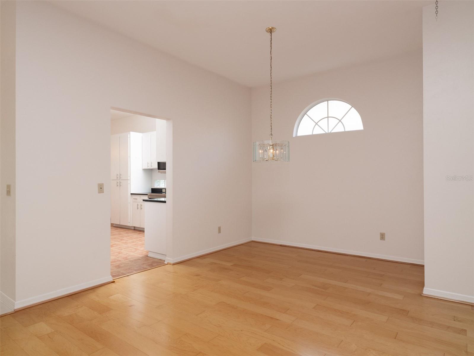 6040 Nw 36th Ter Property Photo 13
