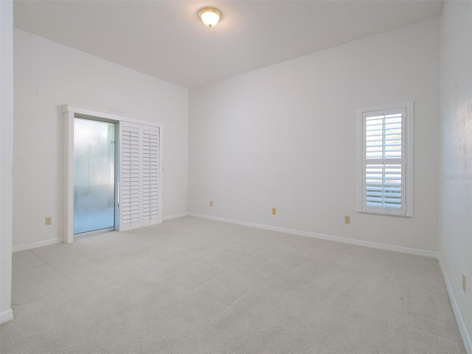6040 Nw 36th Ter Property Photo 19