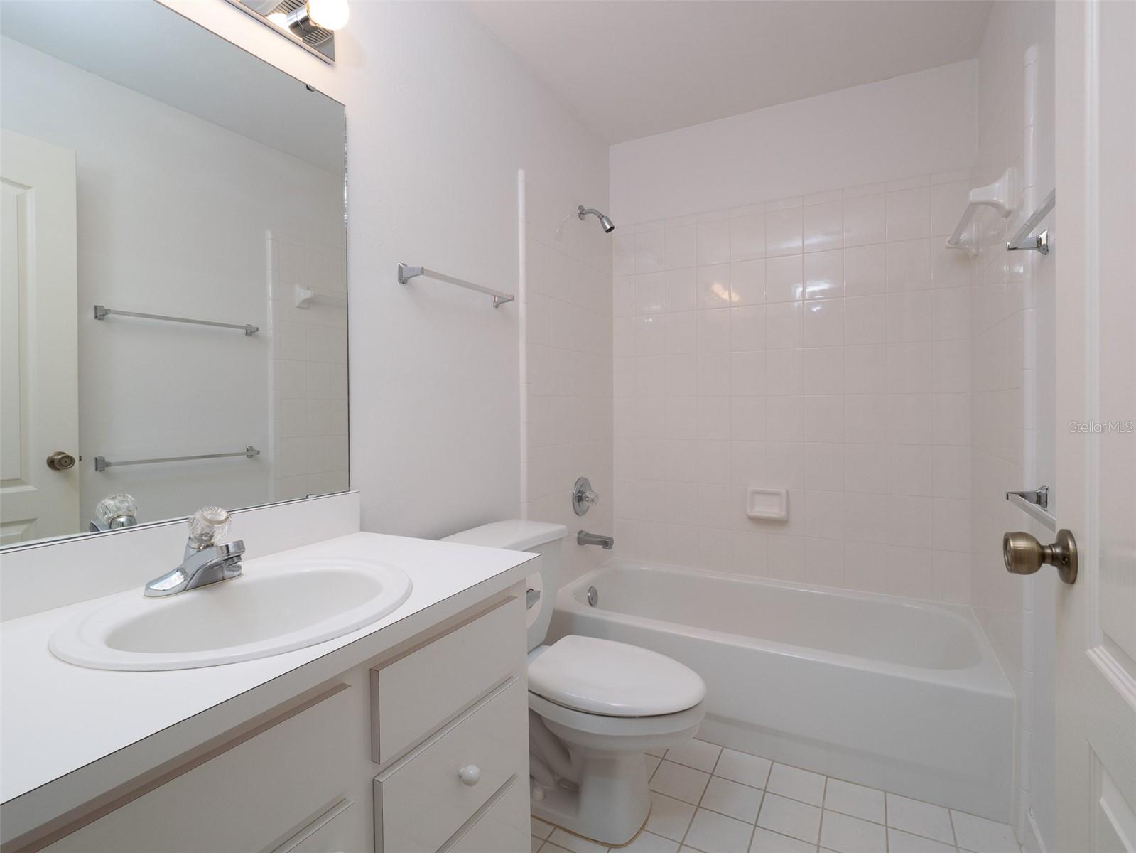 6040 Nw 36th Ter Property Photo 27