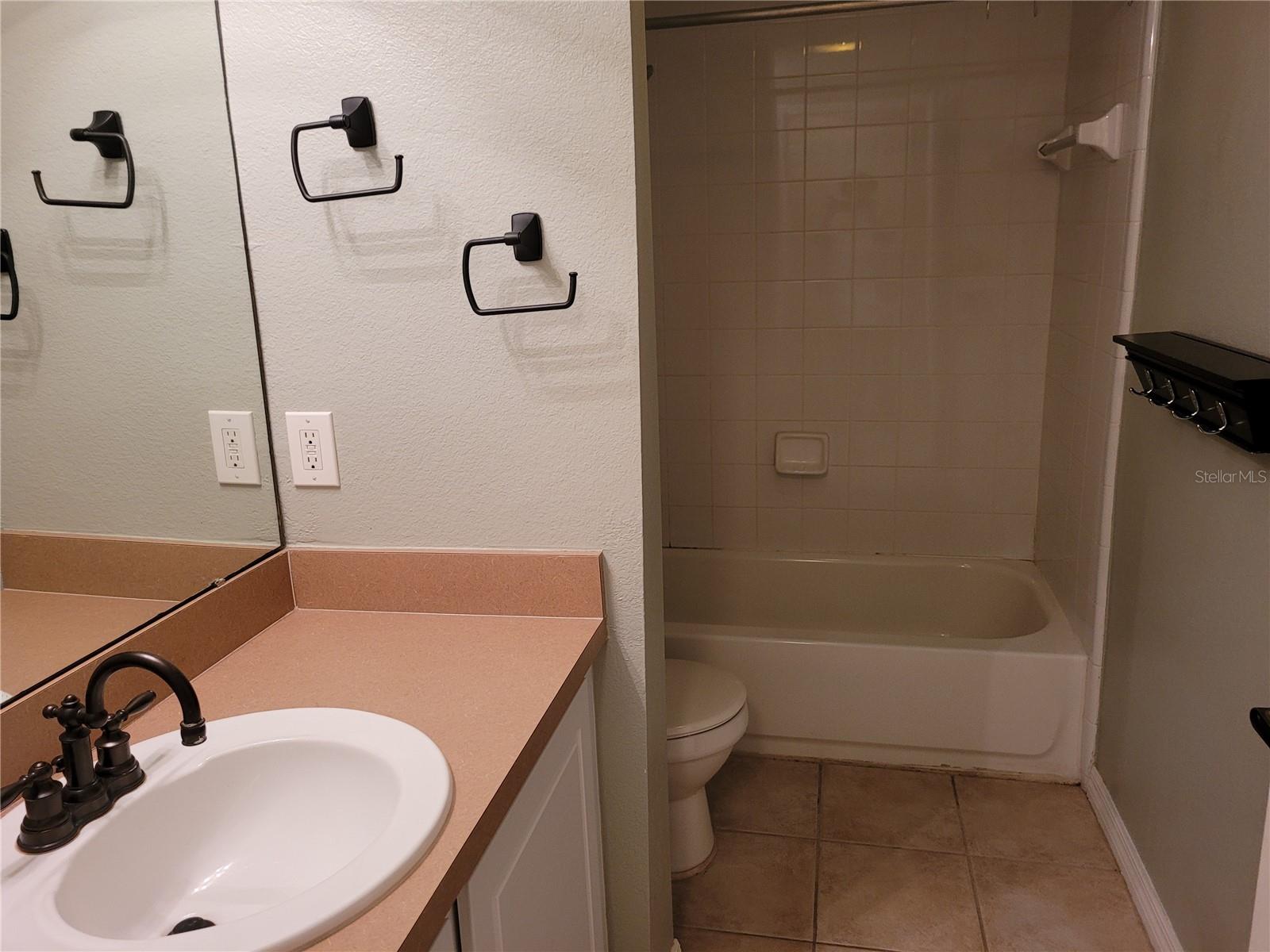 4833 Sw 91st Ter #o 101 Property Photo 15
