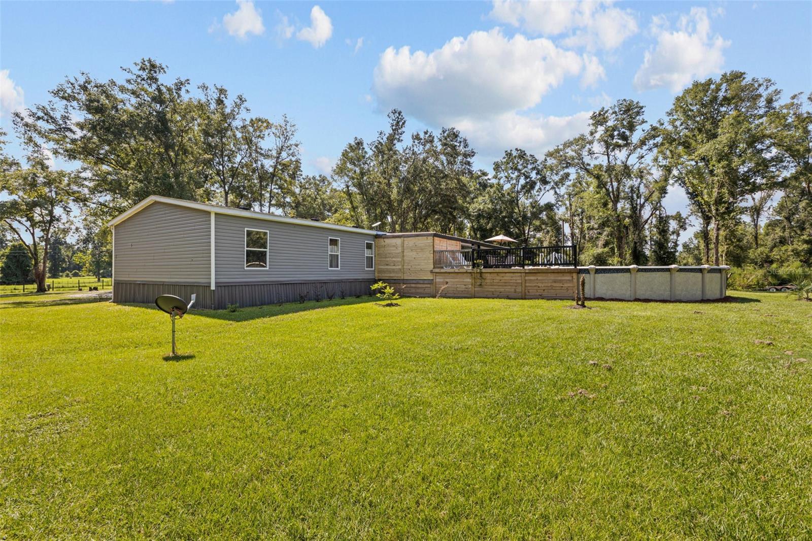 140 Sw Spaulding Ct Property Photo 56