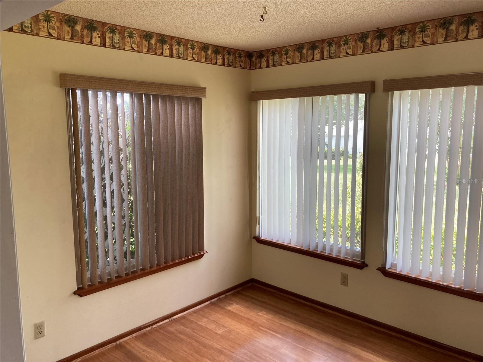 8278 Sw 105th Pl Property Photo 6