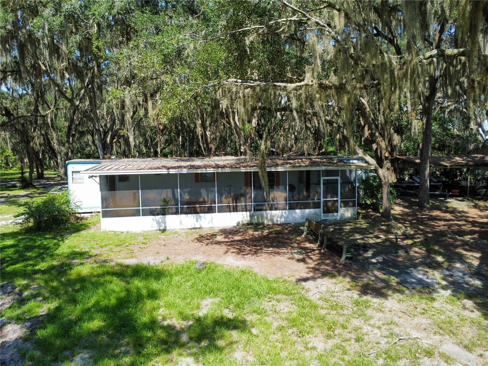 170 E Cowpen Lake Point Rd Property Photo 16
