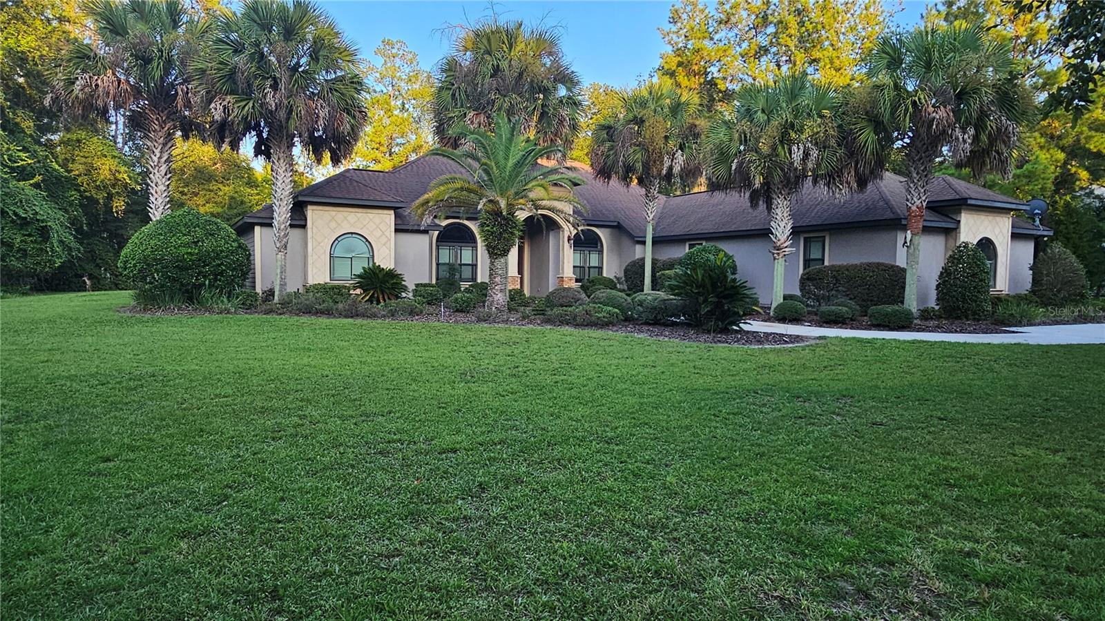 GC542777 Property Photo 1