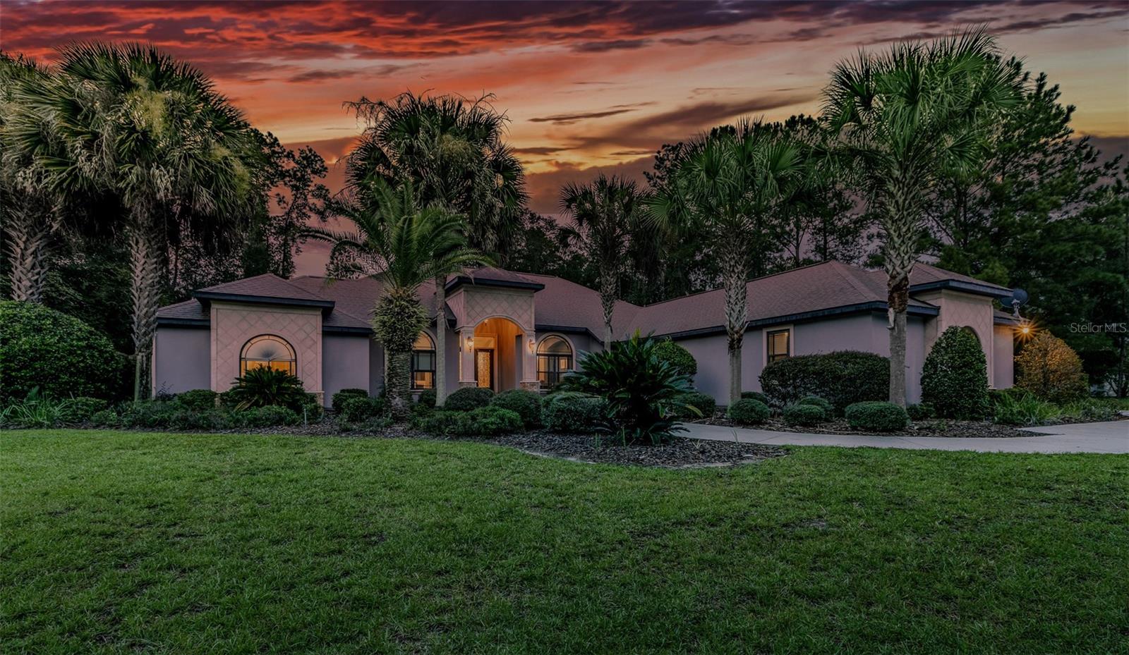 GC542777 Property Photo 1