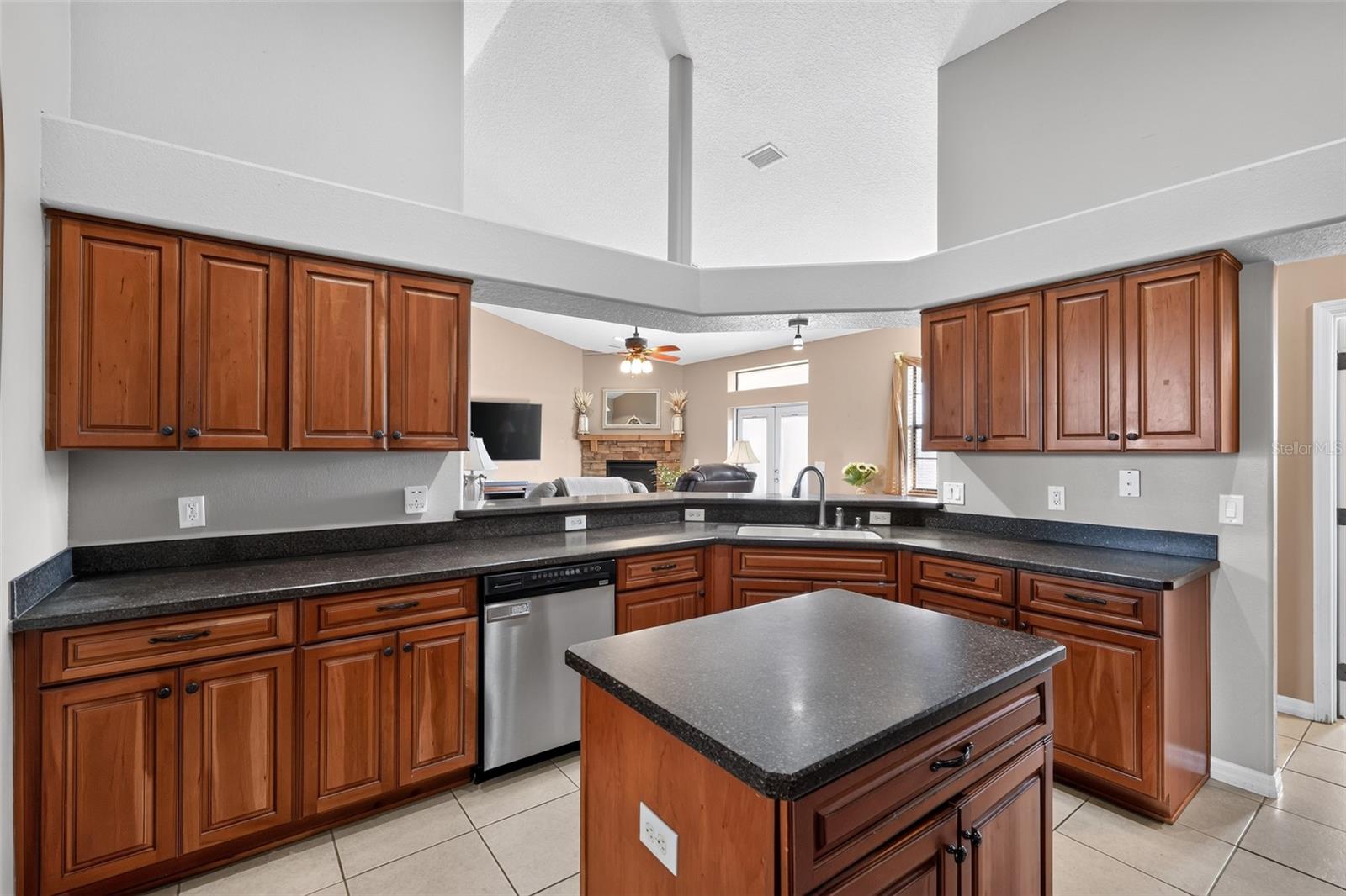4027 N C 470 Property Photo 14