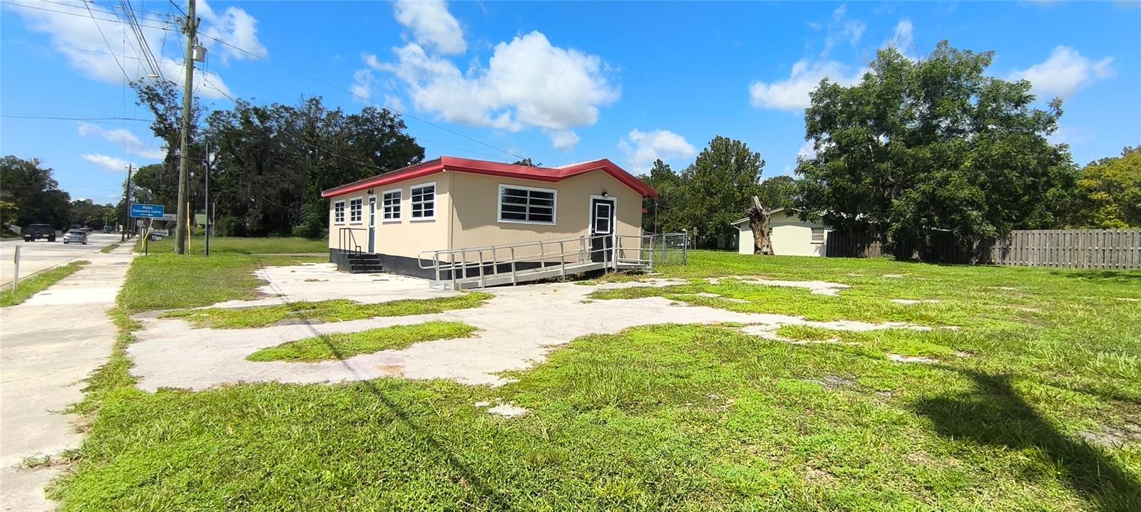 14610 Kennard St Property Photo 37