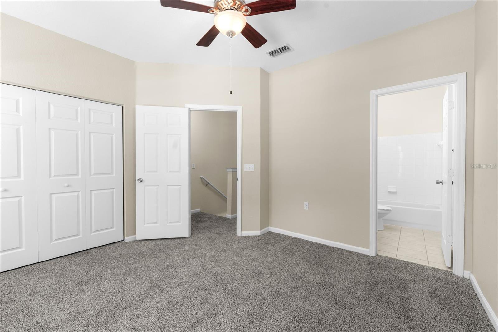 5007 Nw 45th Rd #103 Property Photo 10
