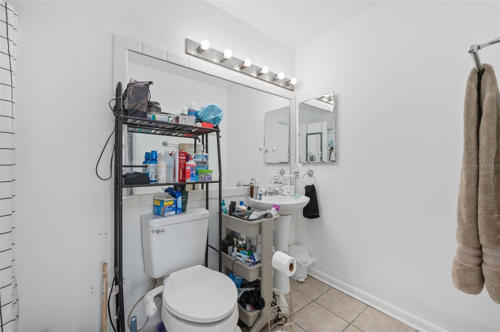 4100 Ne 17th Ter Property Photo 12
