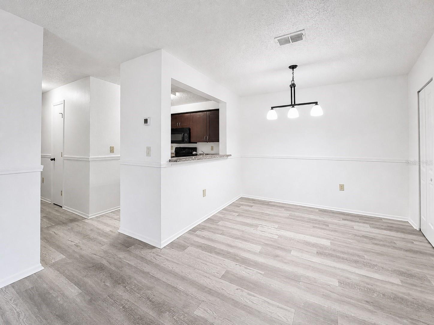 3705 Sw 27th St #921 Property Photo 5