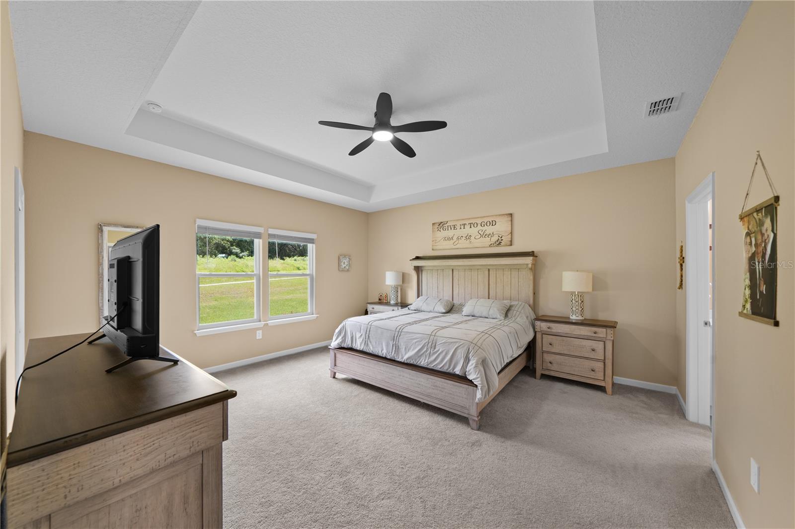 13669 Nw Convergence Blvd Property Photo 16