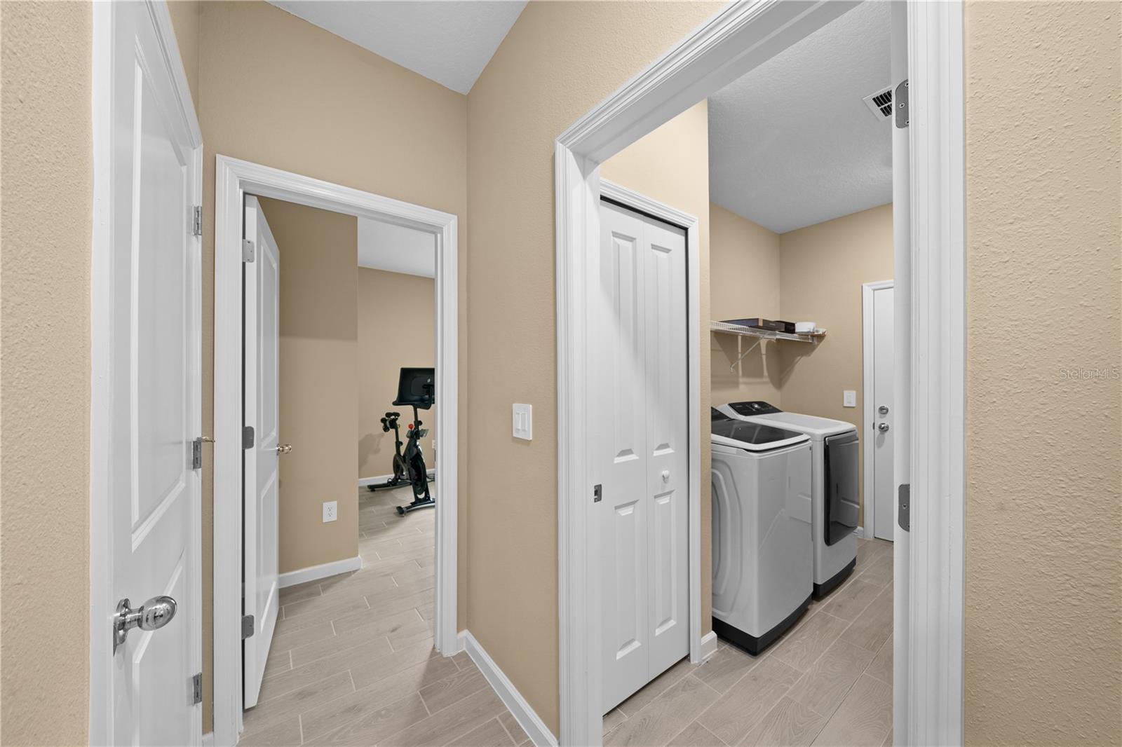 13669 Nw Convergence Blvd Property Photo 29