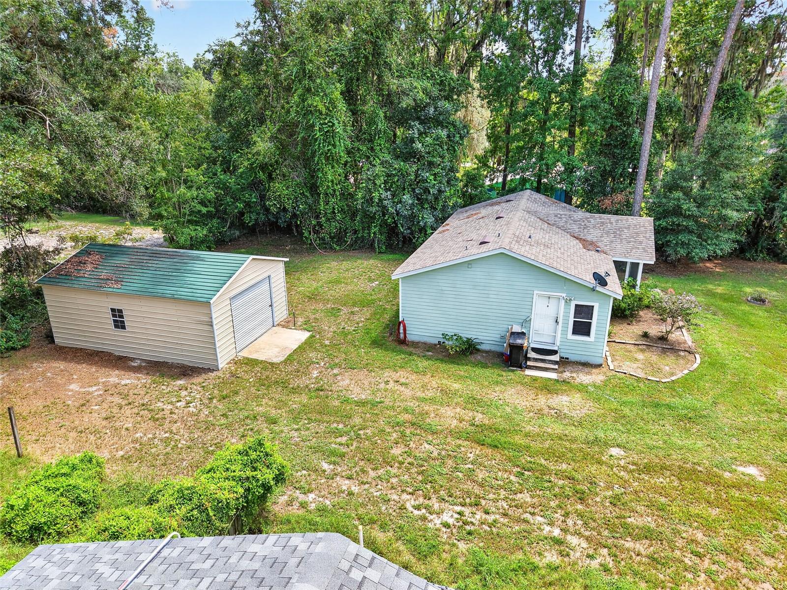 1827 Se 43rd Ter Property Photo 36