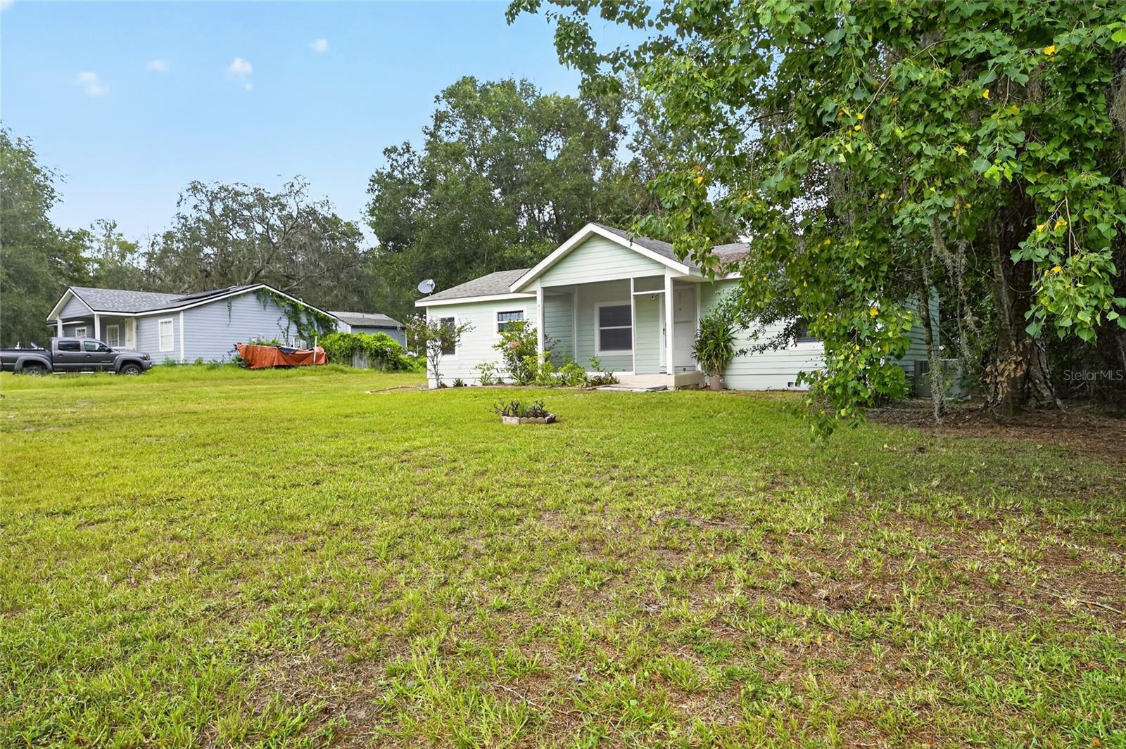 1827 Se 43rd Ter Property Photo 39