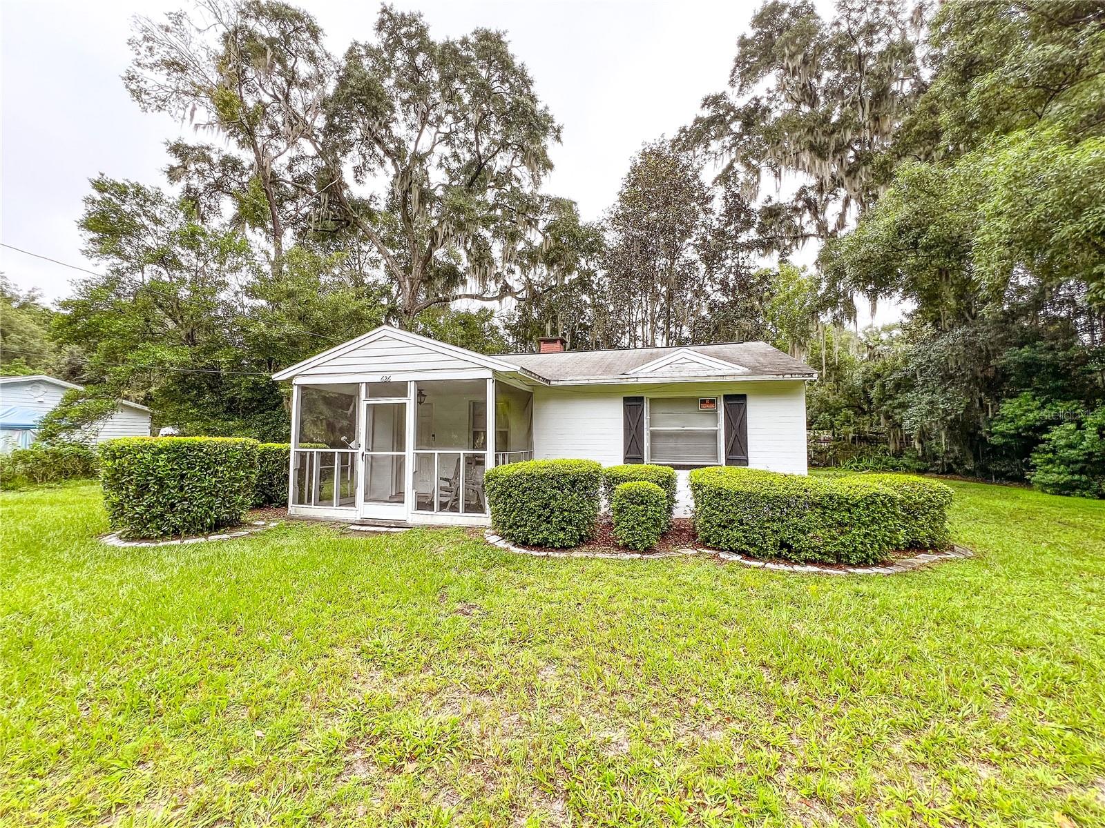 626 NW 31ST PL Property Photo 1