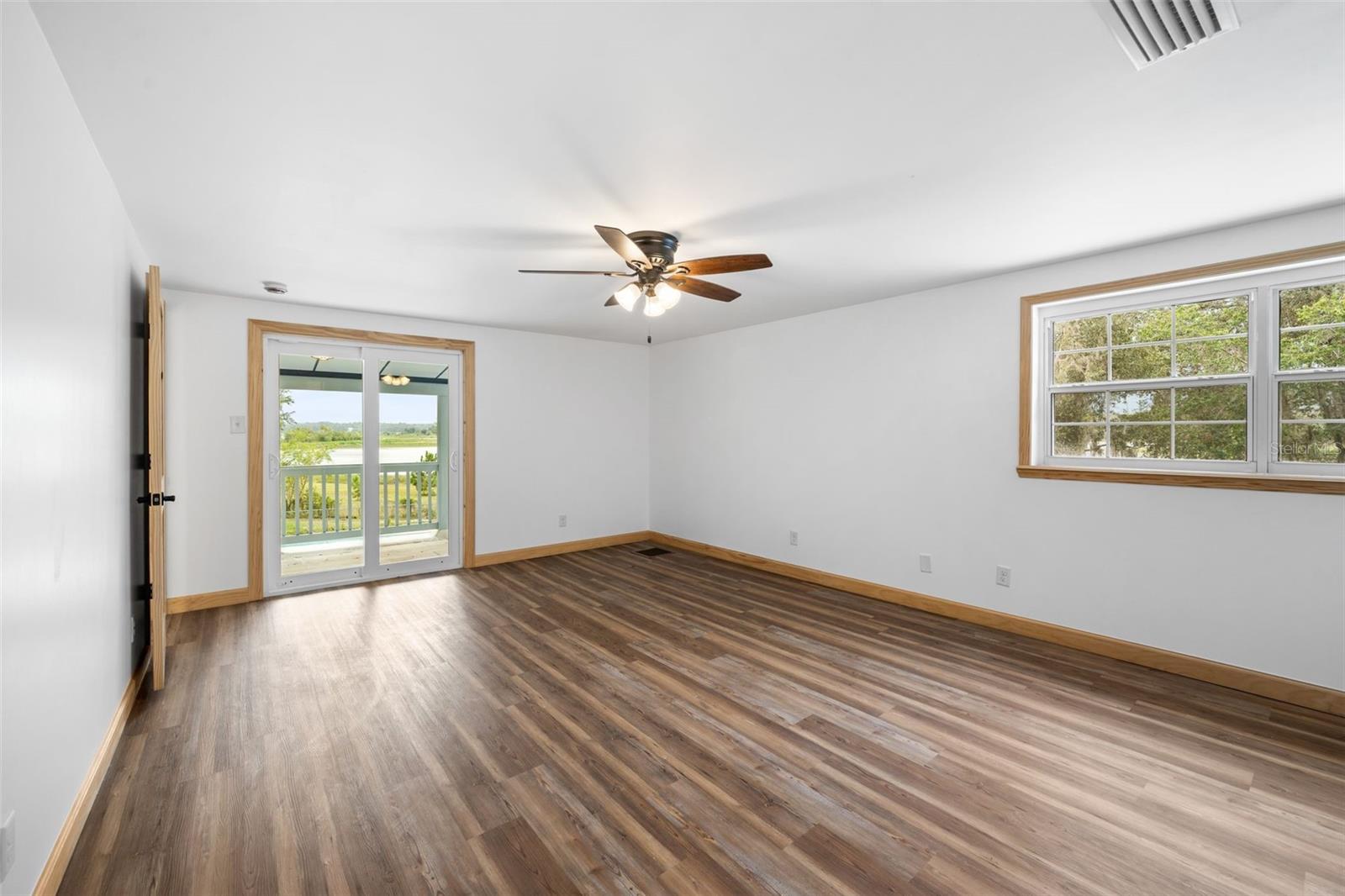 177 E Cowpen Lake Rd Property Photo 16