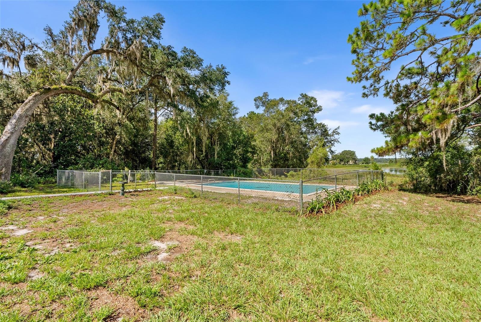 177 E Cowpen Lake Rd Property Photo 28
