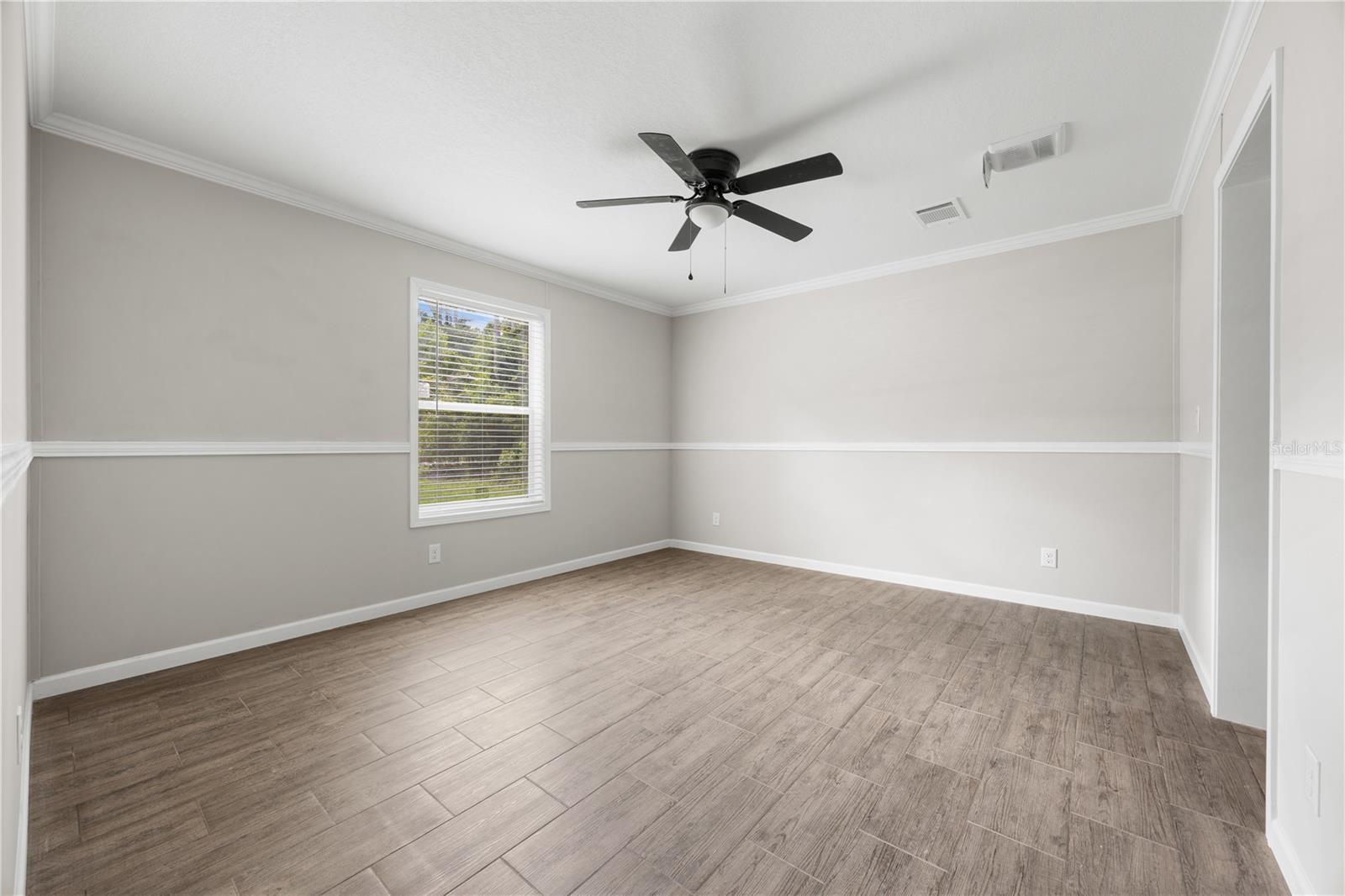 1339 Sw Central Ter Property Photo 8