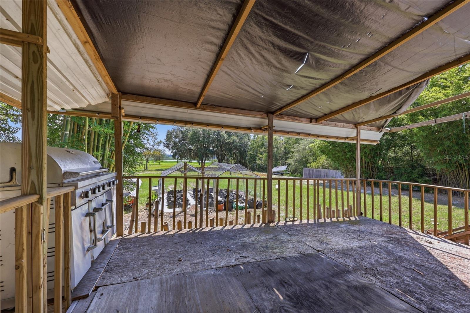 1837 State Road 20 Property Photo 21