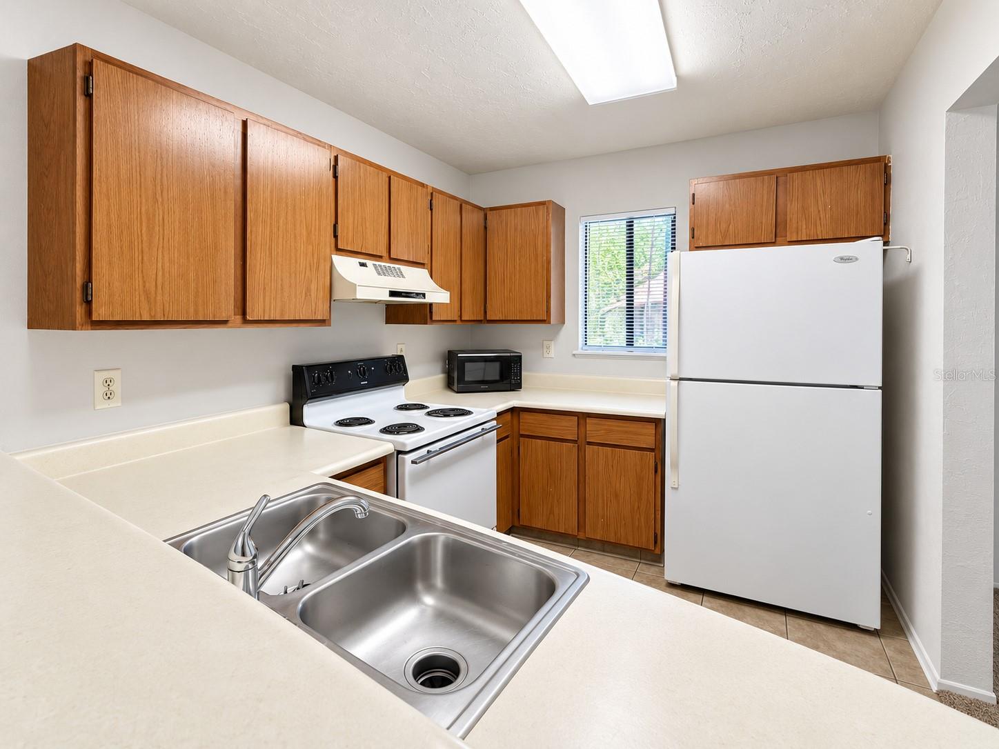 111 Se 16th Ave #o206 Property Photo 3