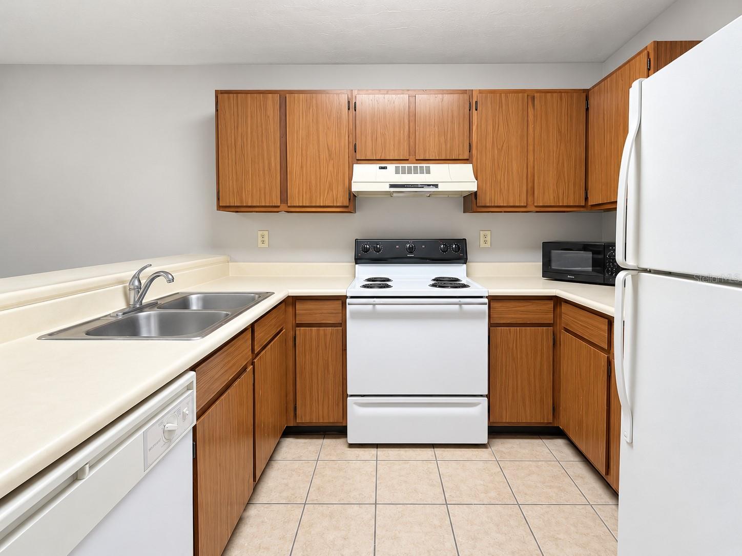 111 Se 16th Ave #o206 Property Photo 4