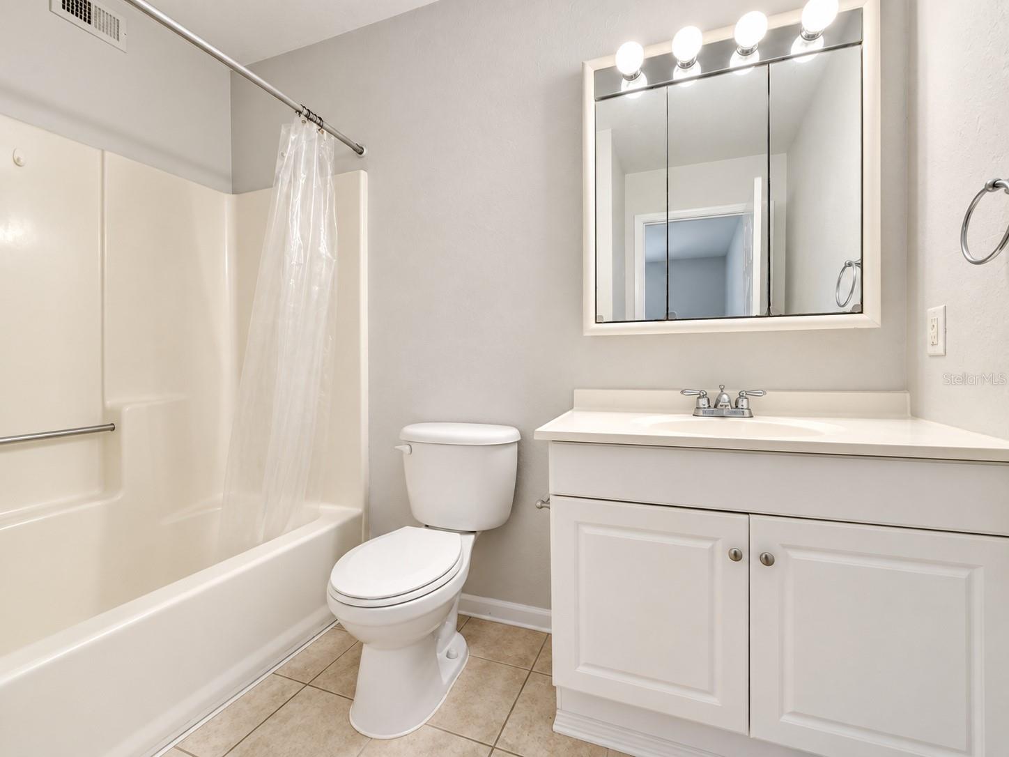 111 Se 16th Ave #o206 Property Photo 14