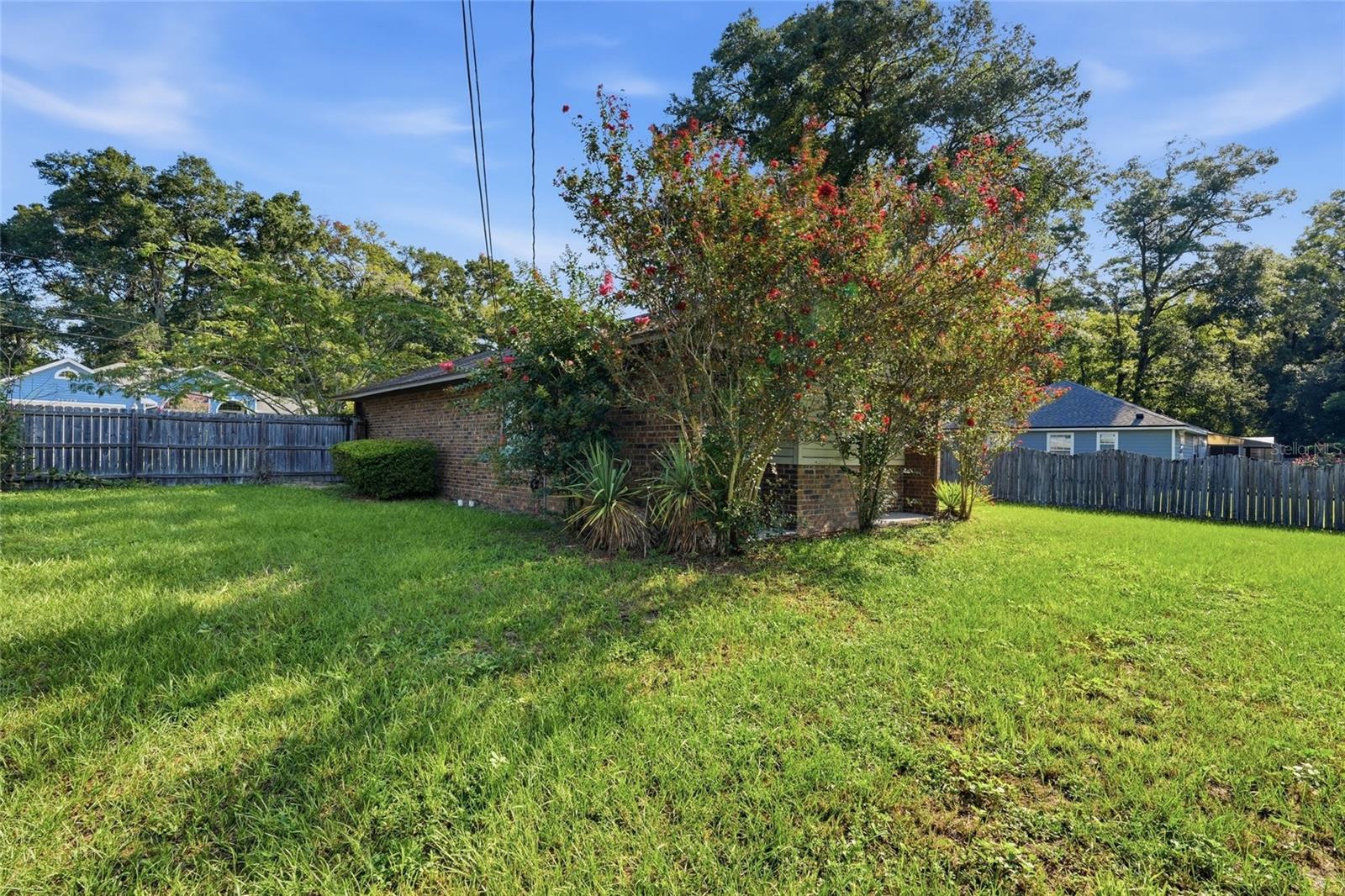 22507 Nw 176th Pl Property Photo 21