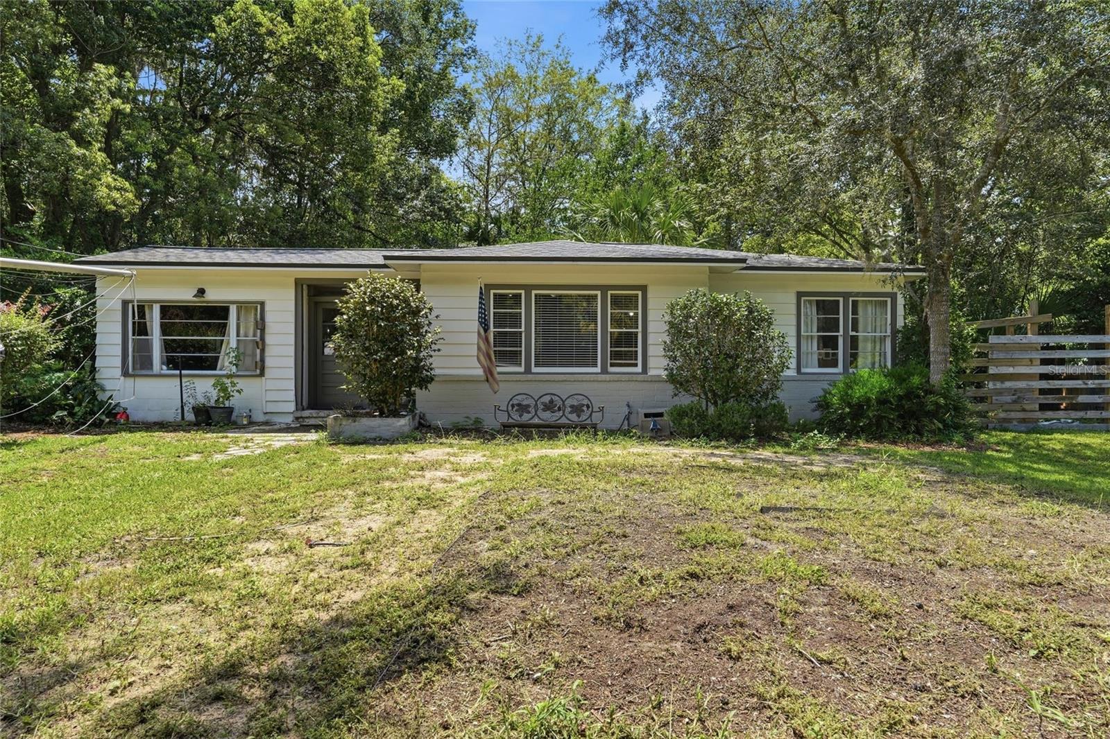 1019 Nw 25th Ave Property Photo 4