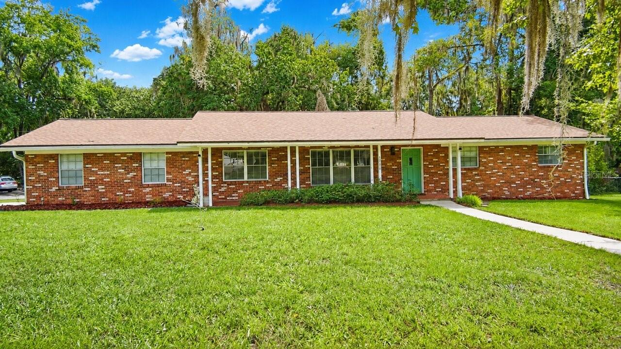 1705 Nw 21st St Property Photo 1