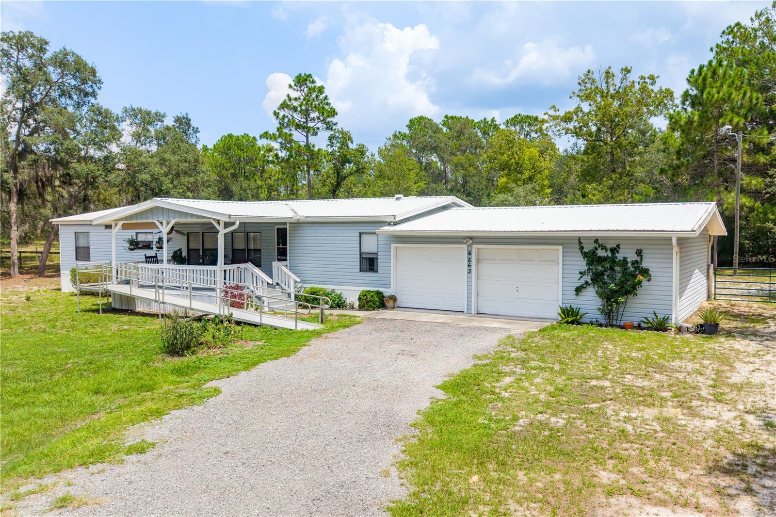 6863 Deer Springs Rd Property Photo 3