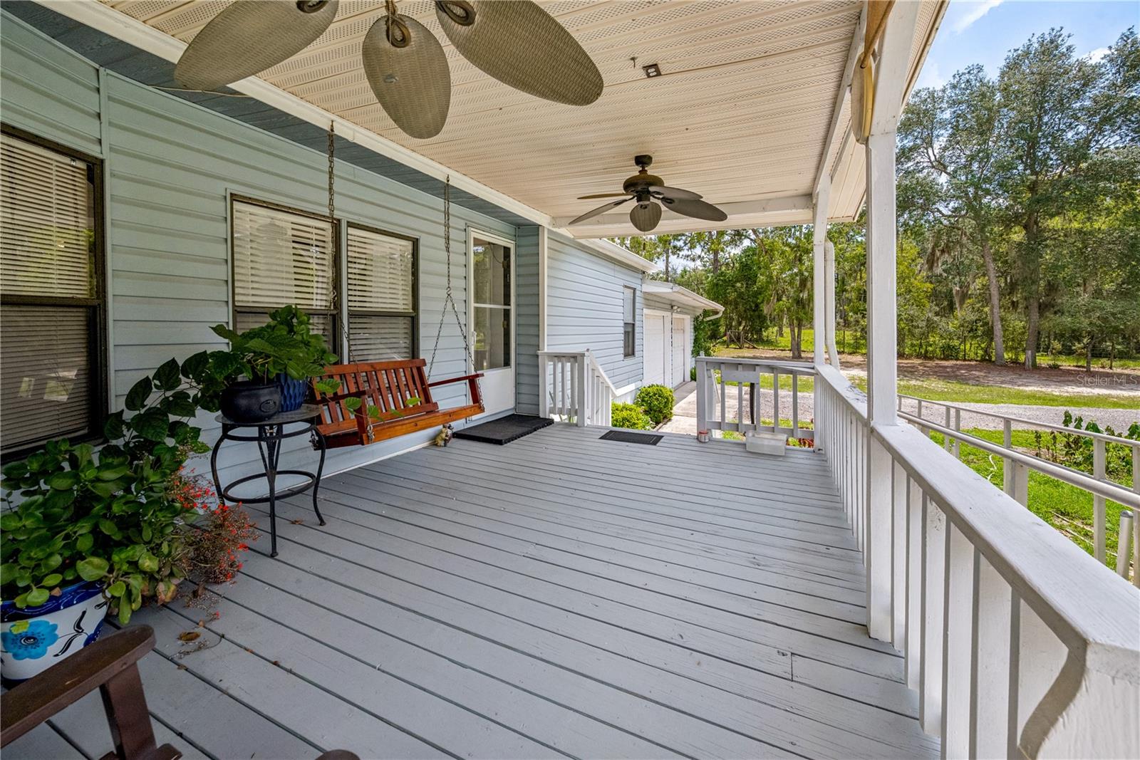 6863 Deer Springs Rd Property Photo 6
