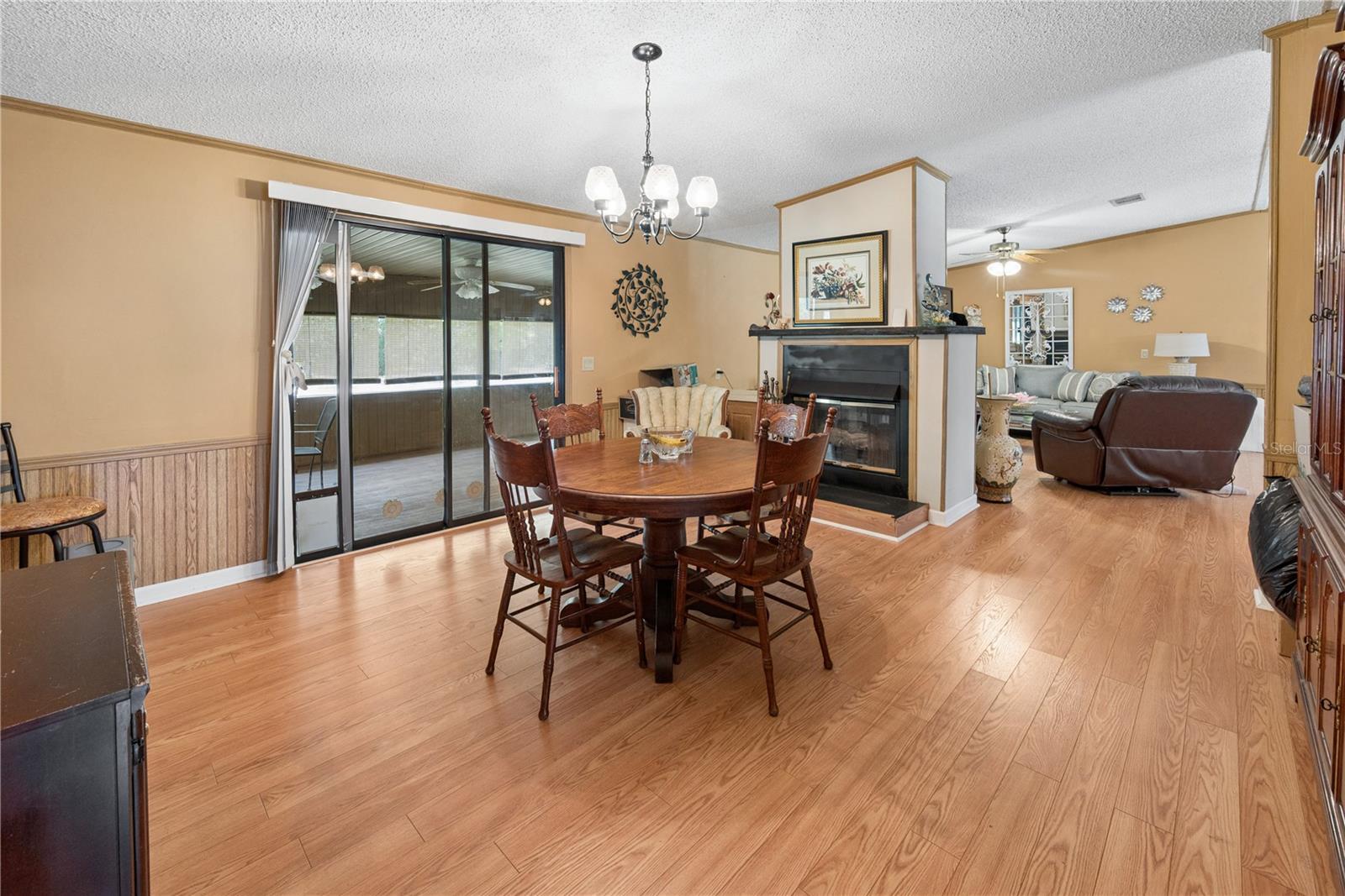 6863 Deer Springs Rd Property Photo 17